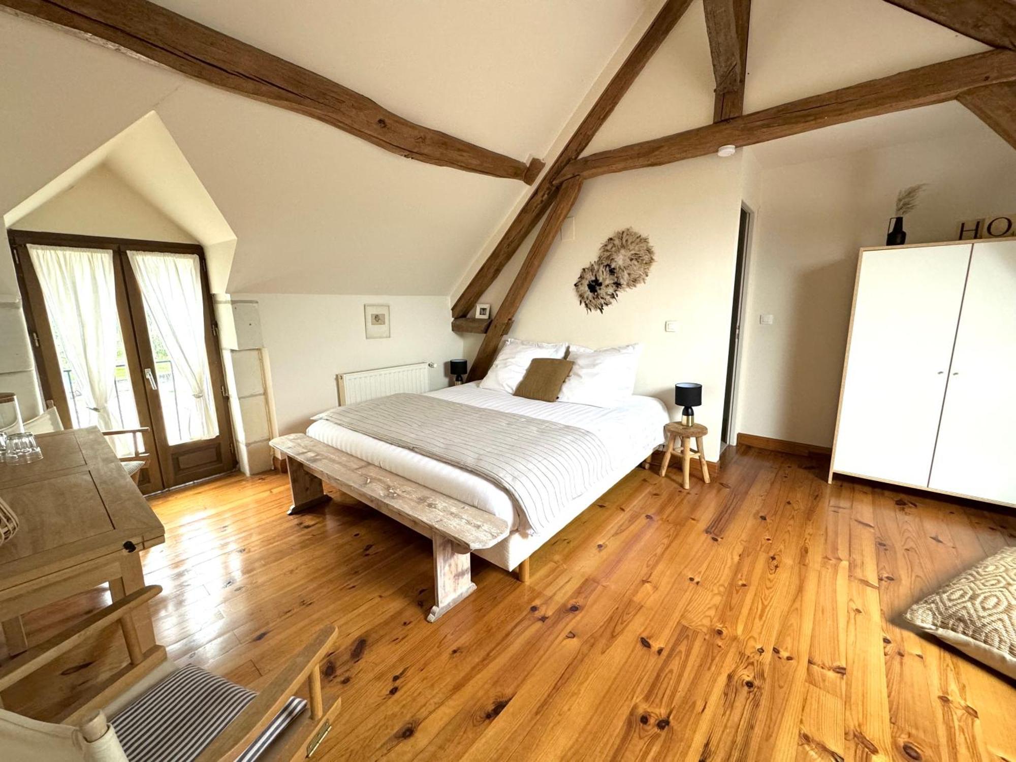 Le Moulin D Olivet Bed & Breakfast Orbigny Екстериор снимка