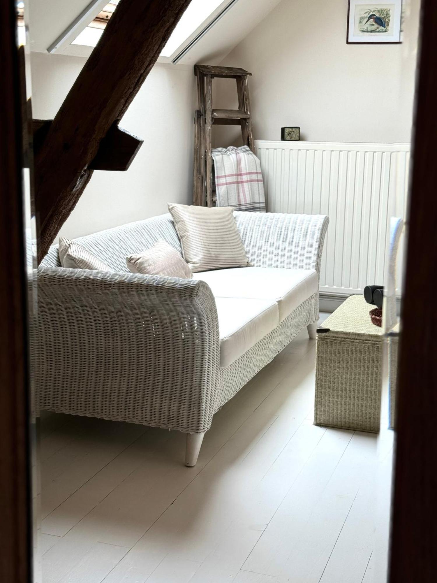 Le Moulin D Olivet Bed & Breakfast Orbigny Екстериор снимка